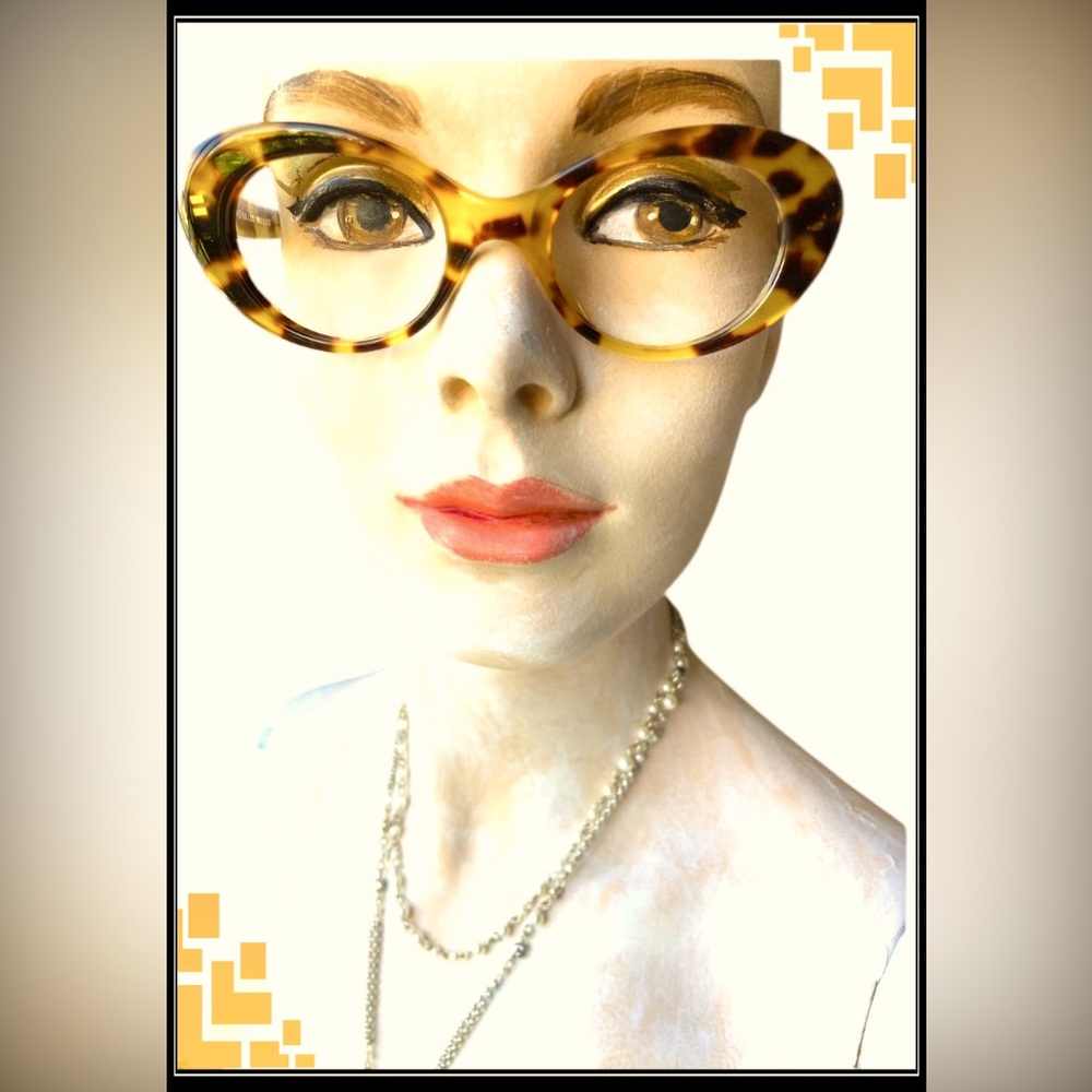 Cat-Eye Eyeglasses